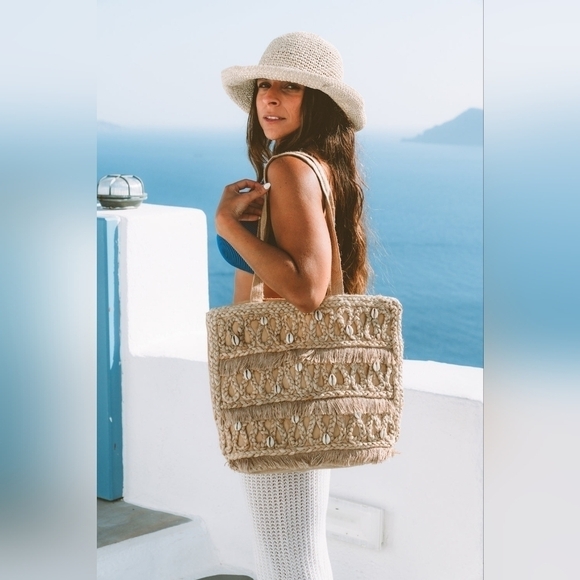 Beachly x Salt + Umber Handbags - BEACHLY X SALT + UMBER - ISLA JUTE SEASHELL TOTE